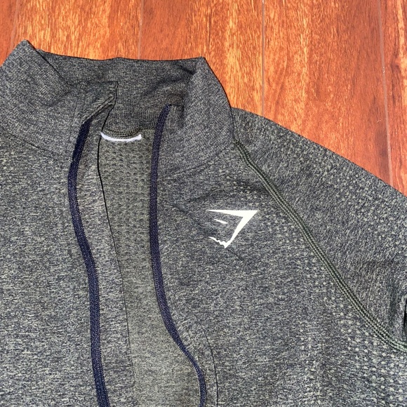 Gymshark 1/4 zip dark green long sleeve - Picture 3 of 4